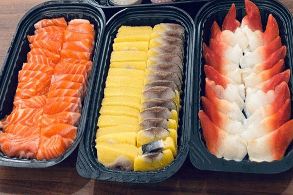 Bảng giá sushi cá trích ép trứng trên thị trường
