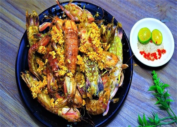 Bề bề xào bơ tỏi. bề bề sốt bơ tỏi
