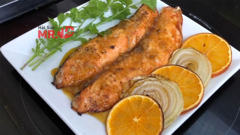 Cách làm món cá hồi sốt cam đậm đà hương vị và thơm ngon