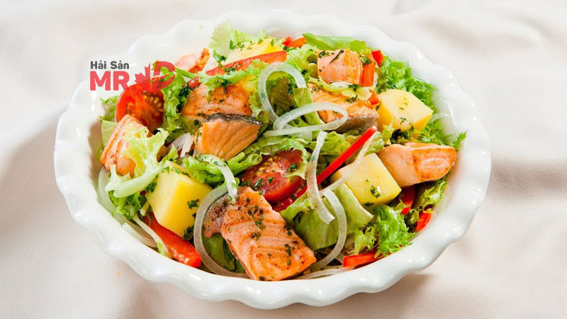 Cách làm gỏi cá hồi thơm ngon, hấp dẫn cho cả gia đình