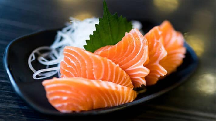 Hình ảnh món cá Sashimi cá hồi tươi ngon