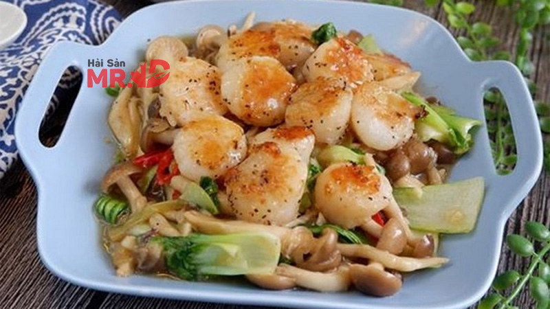 Cồi sò điệp xào nấm ngon