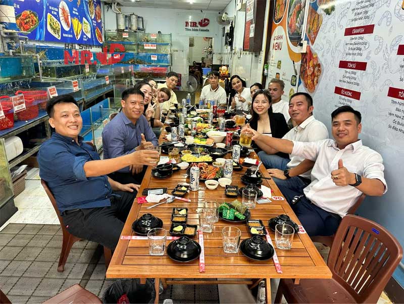 Quán hải sản ngon quận Tân Bình nổi tiếng , chất lượng , giá cả phải chăng