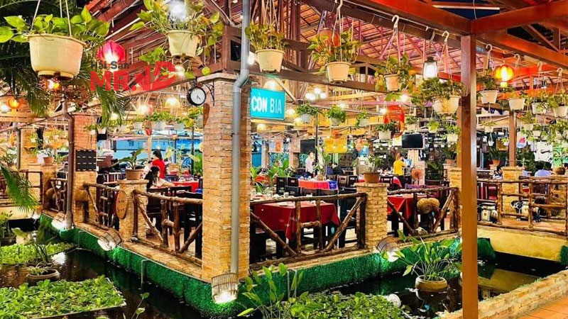 Nhà hàng hải sản nổi tiếng quận Tân Bình