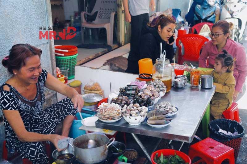 Điểm danh 15 nhà hàng buffet hải sản, quán ốc Quận 11 ngon và chất lượng