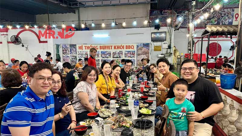 10 quán ốc, nhà hàng buffet hải sản Quận Bình Tân ăn ngon, giá rẻ