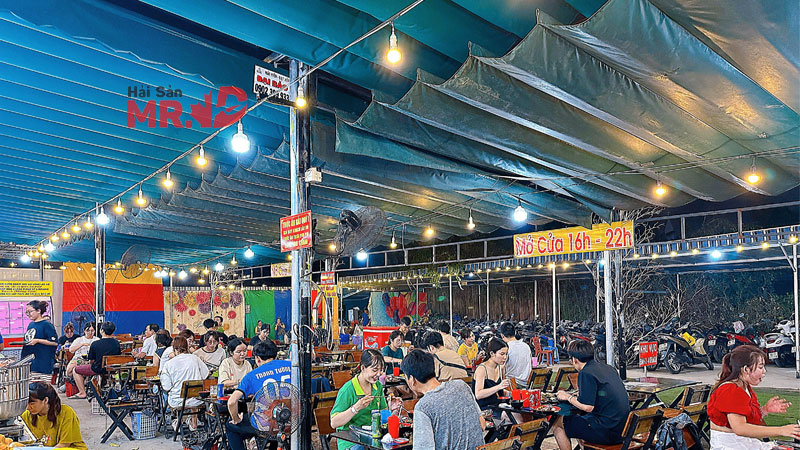 8 nhà hàng buffet, quán hải sản Quận 12 không gian đẹp, đồ ăn ngon