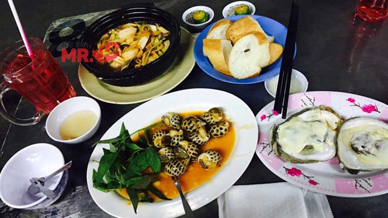 Điểm danh 13+ quán ốc Gò Vấp giá rẻ ngon, thực đơn đa dạng món