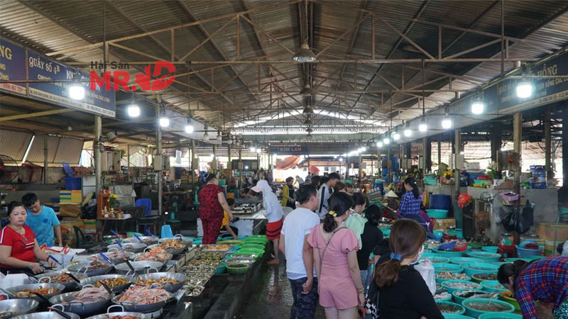 Review chợ hải sản Cần Giờ từ A - Z và bí quyết mua hải sản giá rẻ