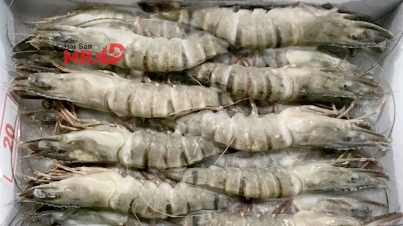 Cách luộc tôm đông lạnh chín đều, ngon ngọt cực đơn giản